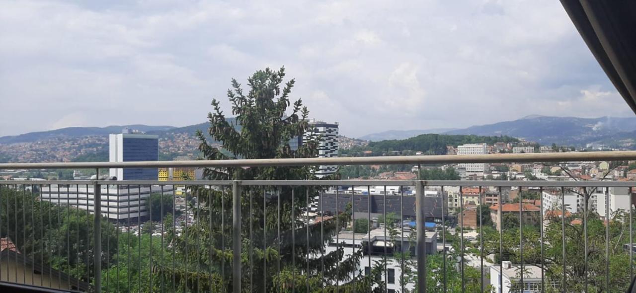 דירות Beautiful View Of Sarajevo Center מראה חיצוני תמונה