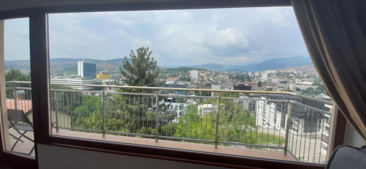 דירות Beautiful View Of Sarajevo Center מראה חיצוני תמונה